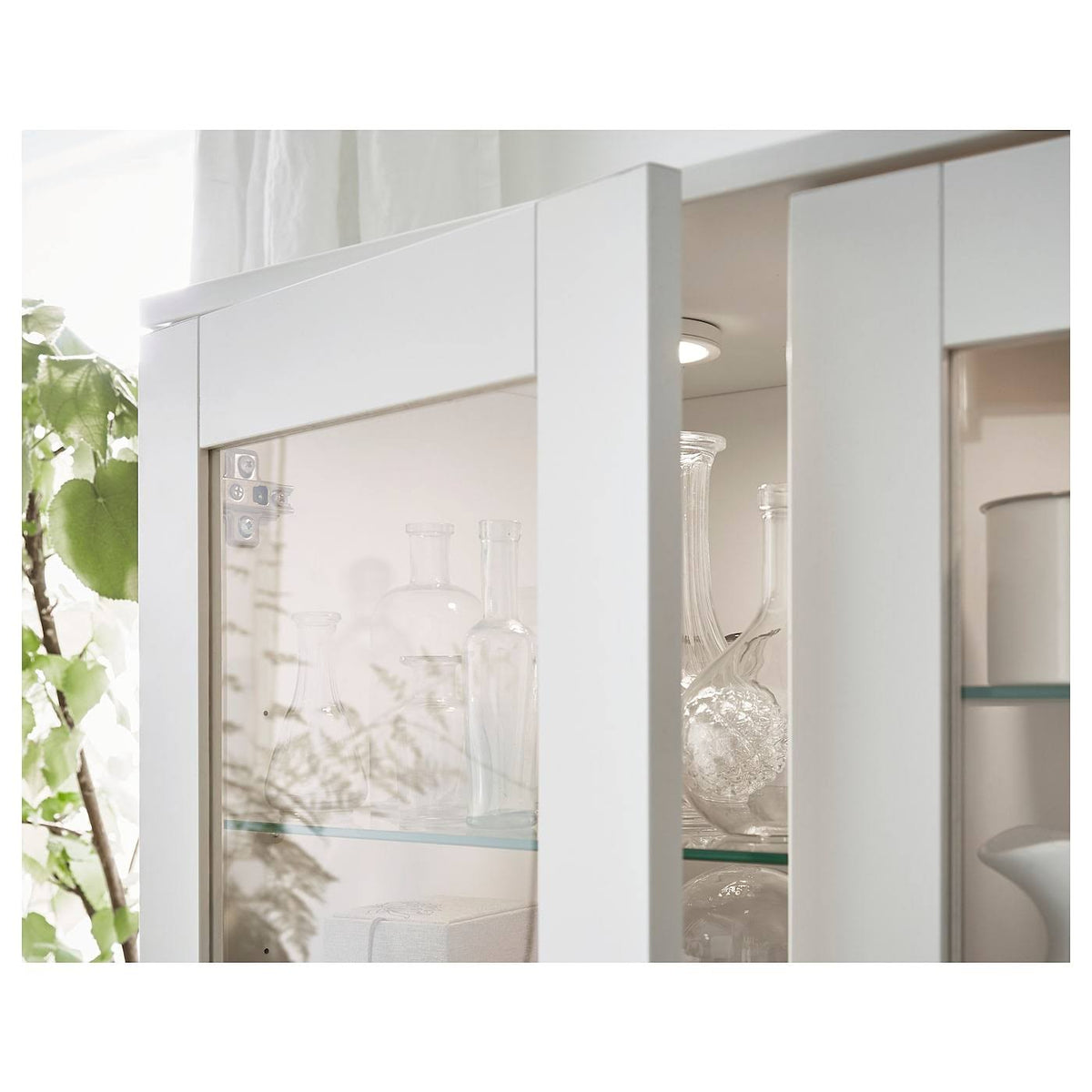 Glass-Door Cabinet, White H14027