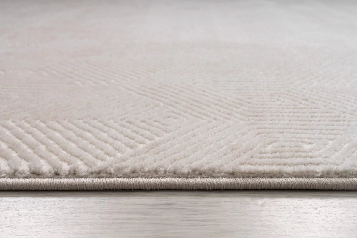 Cream 8x10 Geometric Pattern Indoor Area Rug M884936
