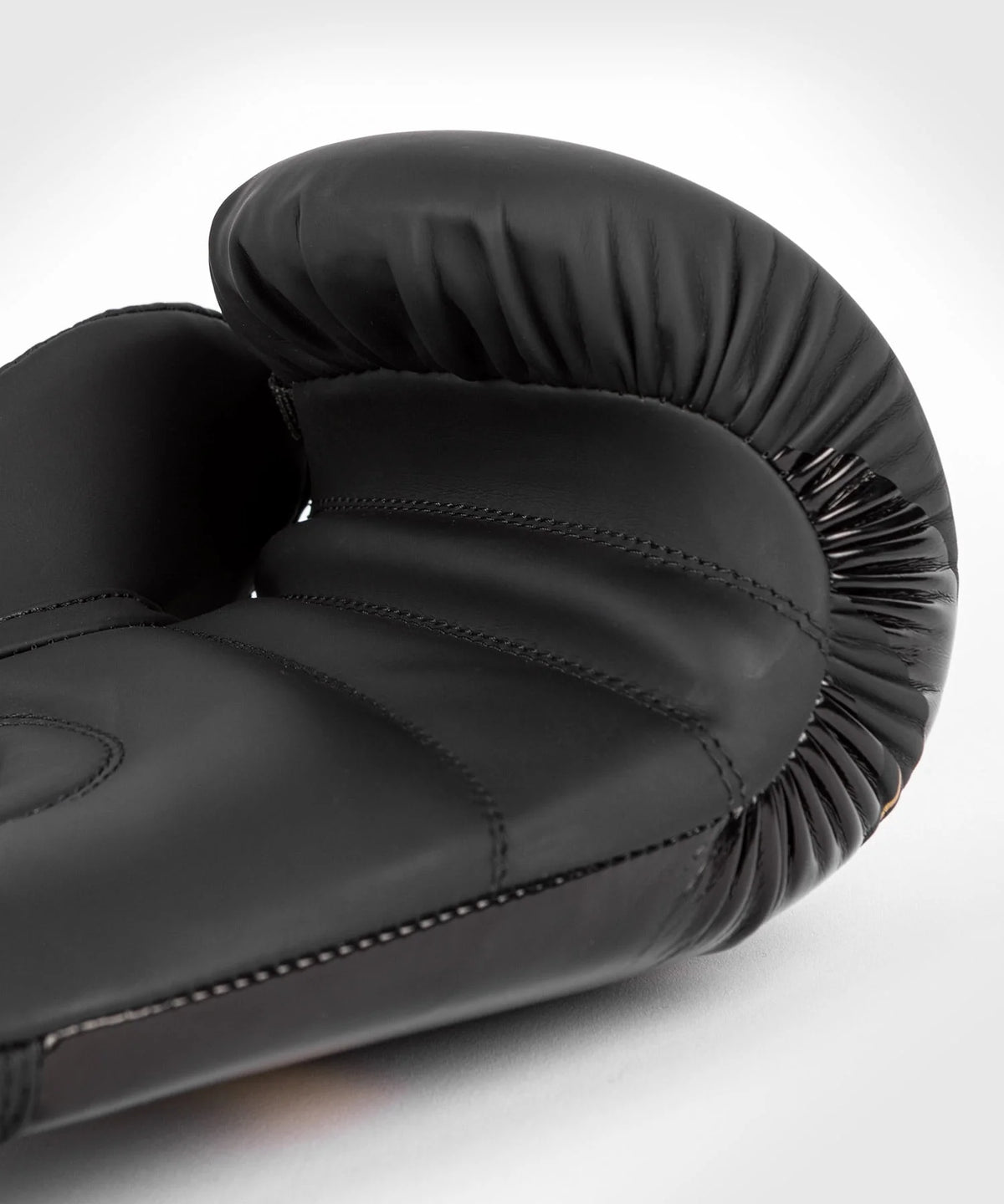 Black Gold 12 oz Boxing Gloves H674396