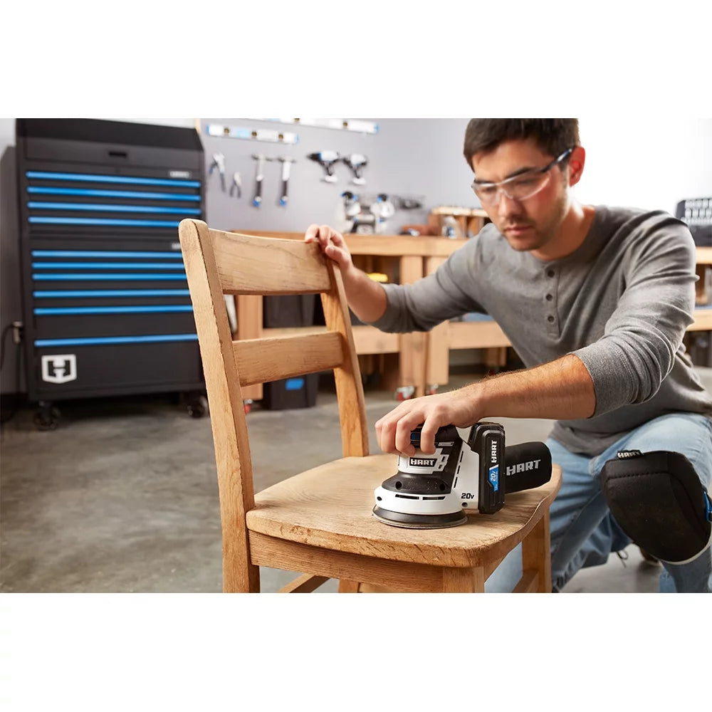 Cordless Random Orbit Sander with Dust Bag Q1532