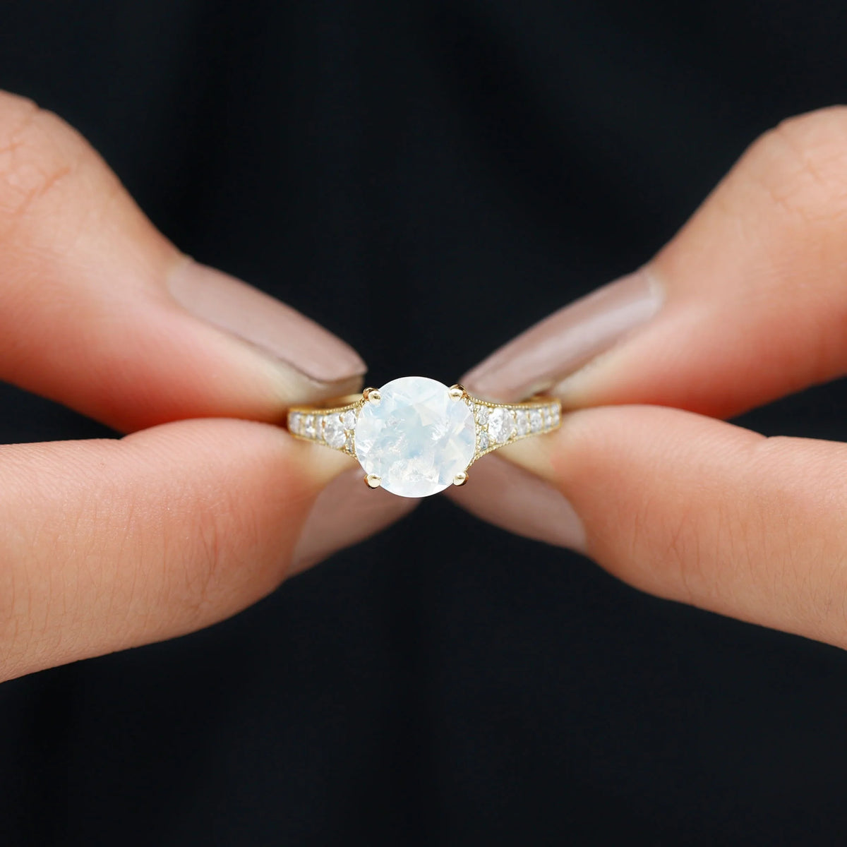 14K Yellow Gold Solitaire Ring with Diamond M8345