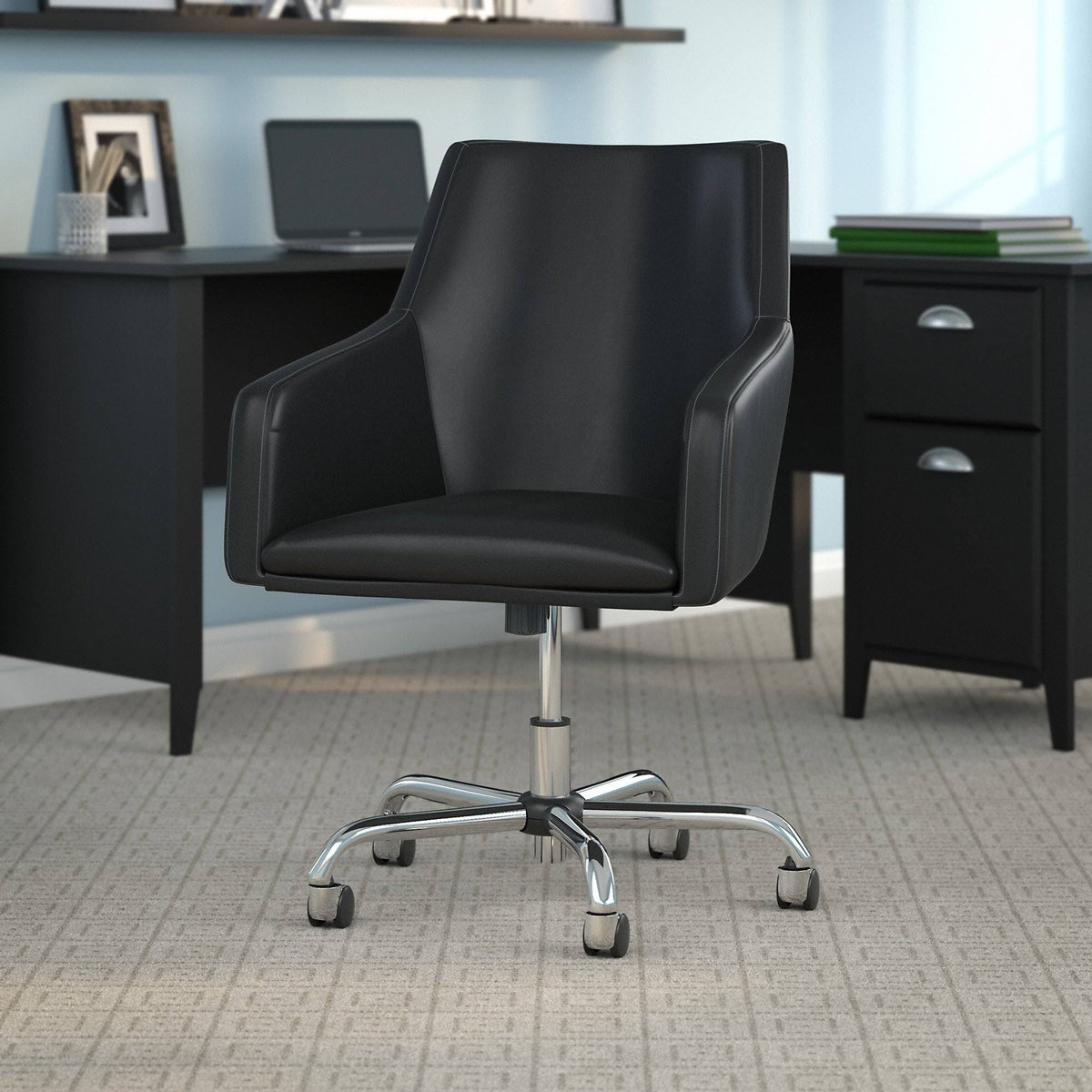 Black Leather Box Chair B444