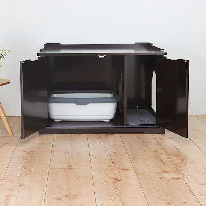 Wooden Pet House and Litter Box M26471