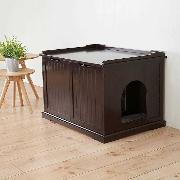 Wooden Pet House and Litter Box M26471