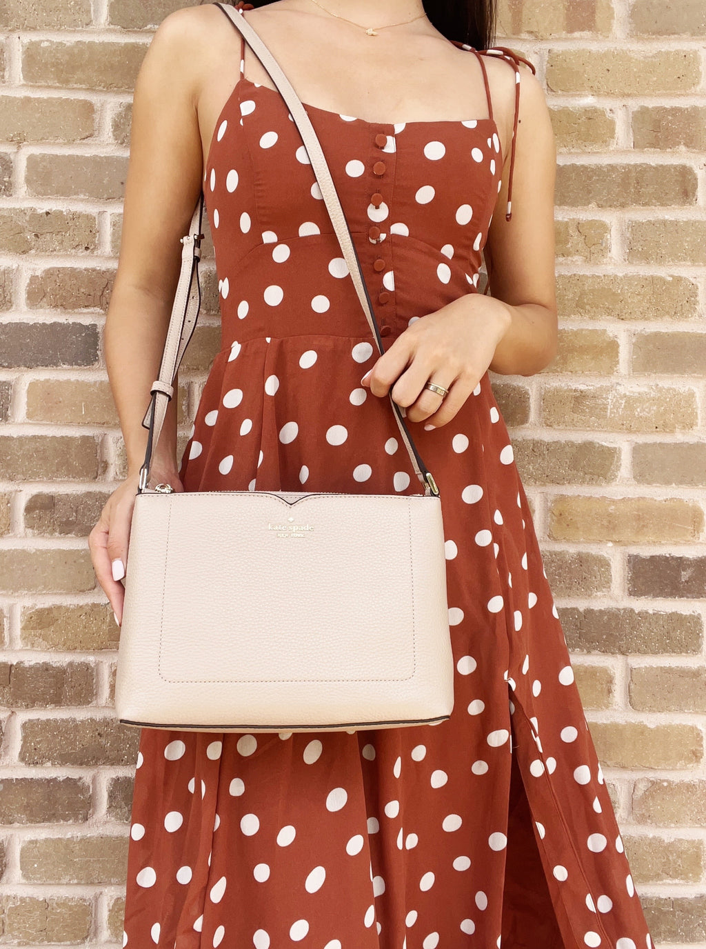 Large Top Zip Crossbody Warm Beige L28846