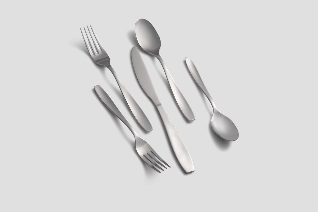 Satin 20-Piece Flatware Set F200