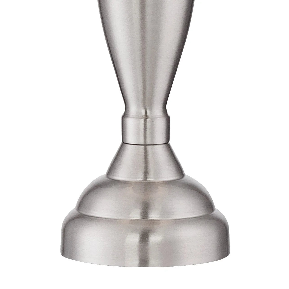 Set of 2 Brushed Nickel Table Lamps I107256