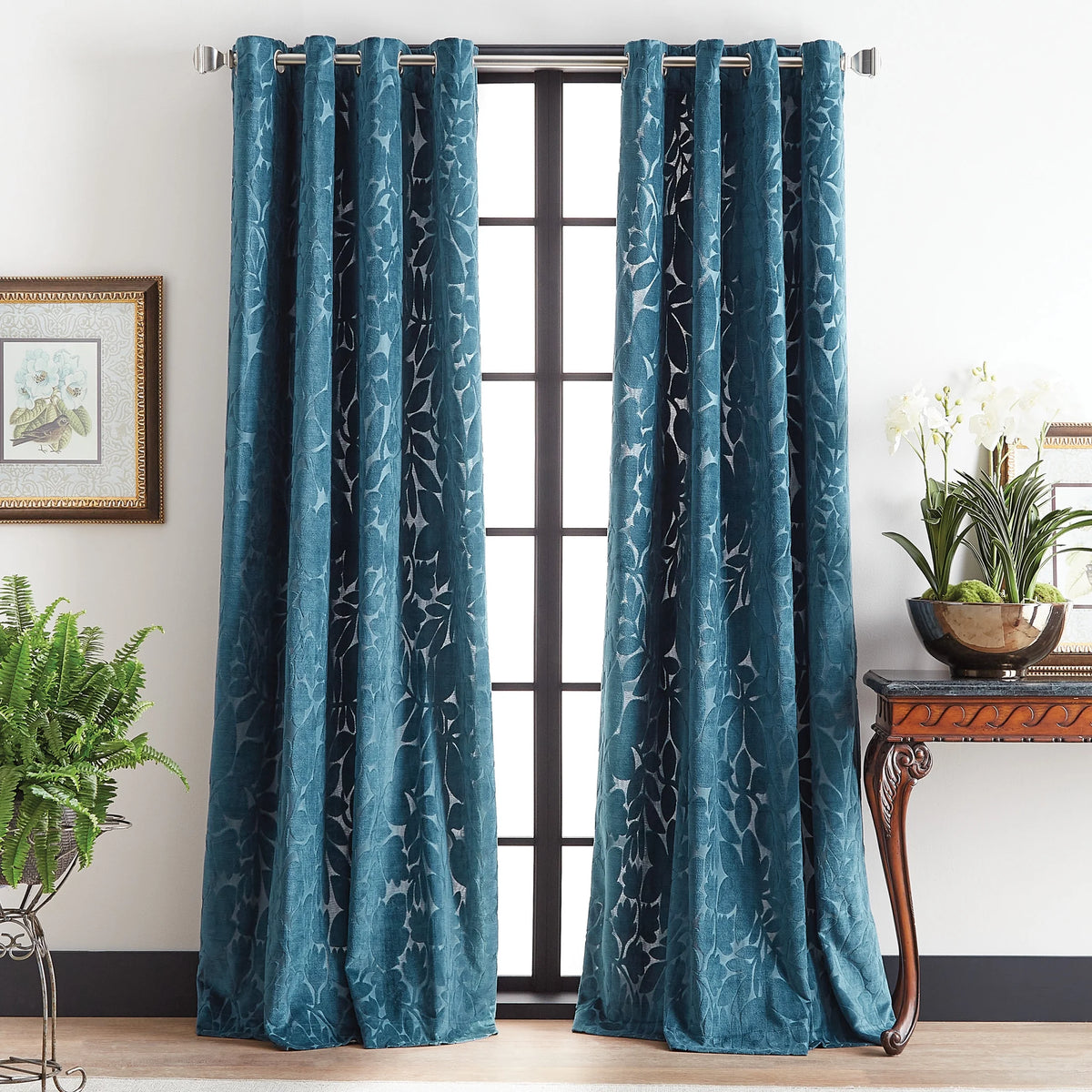 Velvet 2 Piece Light Filtering Curtain Set G569