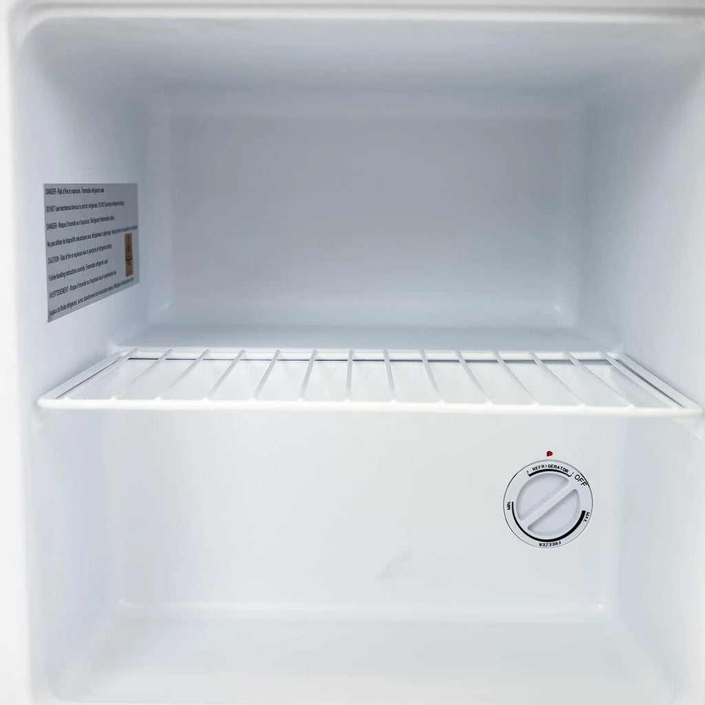 Black 1.4 Cu. Ft Refrigerator/Freezer R3163