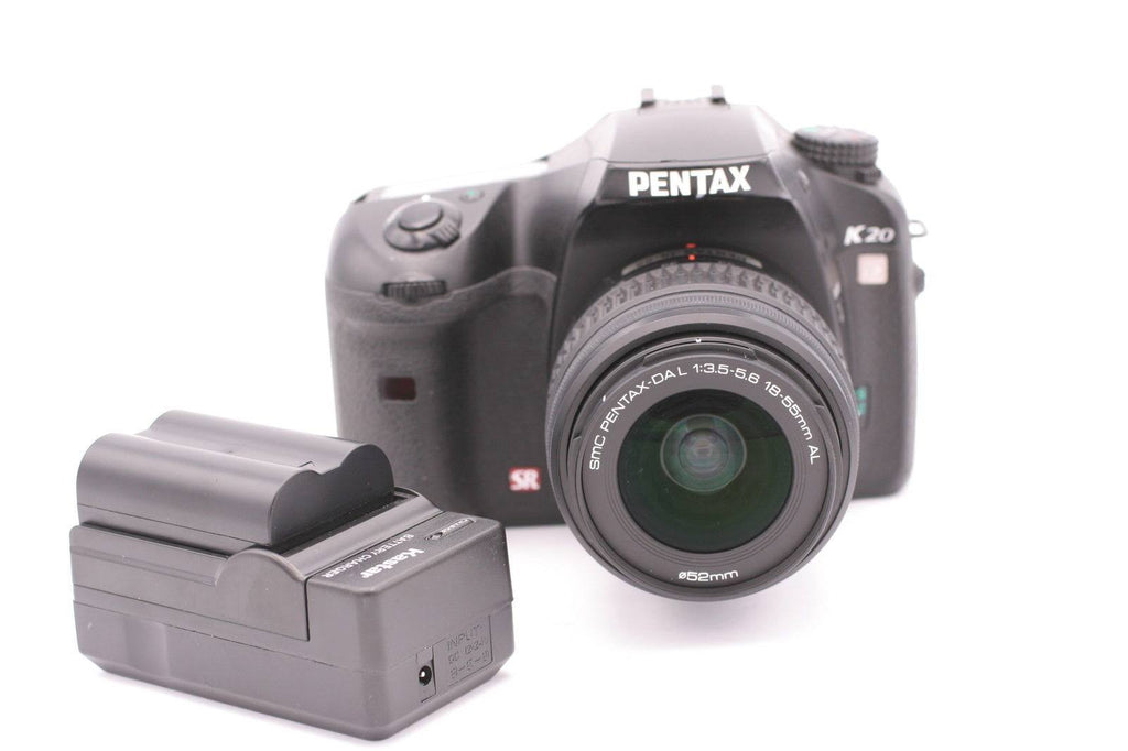 SLR Digital Camera N889