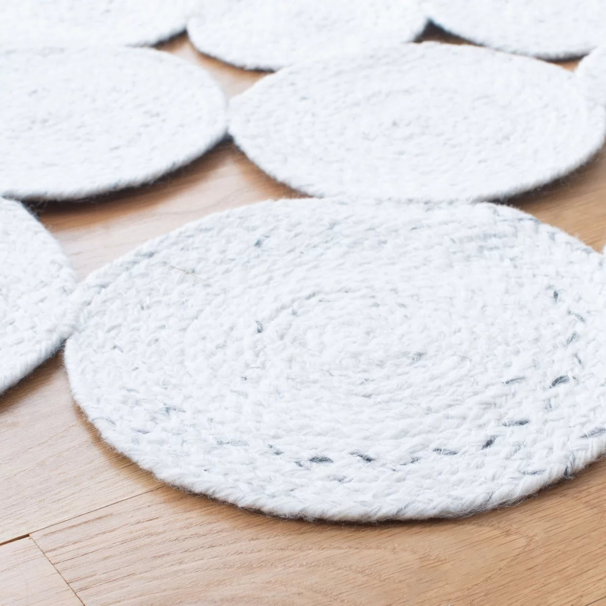 Handwoven Ivory Rug K78338