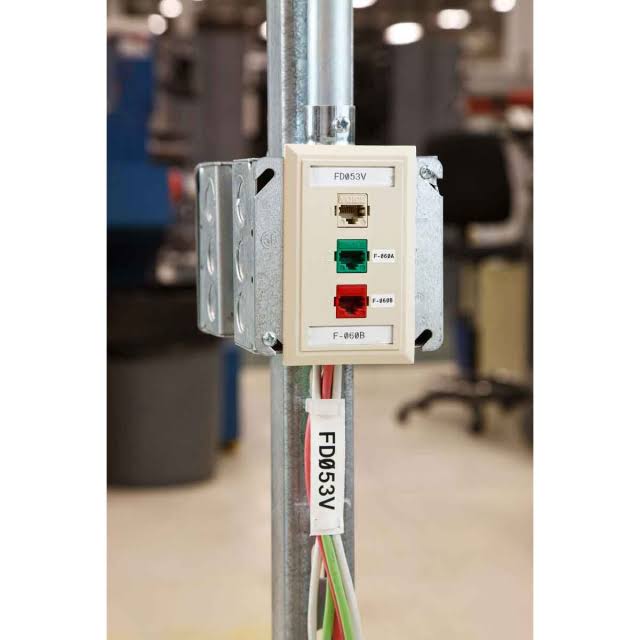 White Vinyl Cloth Label Cartridge R856