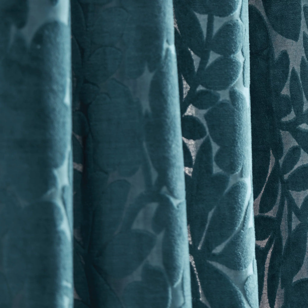 Velvet 2 Piece Light Filtering Curtain Set G569