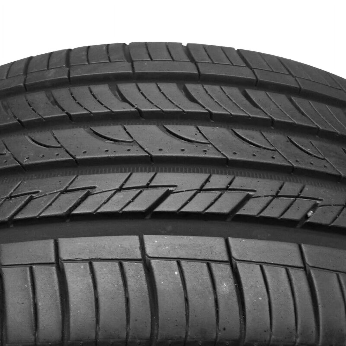 225/65R17 102H All Season Tire M908